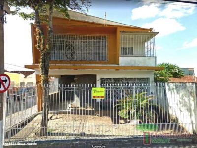 Casa para Venda, em Lorena, bairro CENTRO, 3 dormitórios, 2 banheiros, 2 vagas